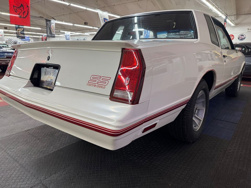 1988 Chevrolet Monte Carlo