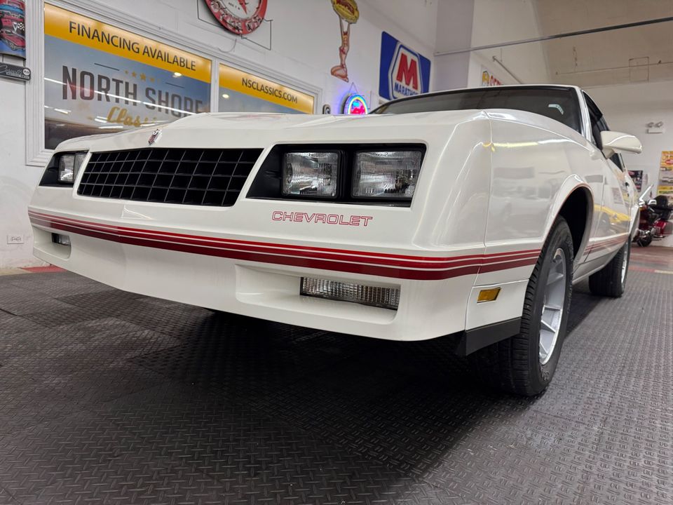 1988 Chevrolet Monte Carlo