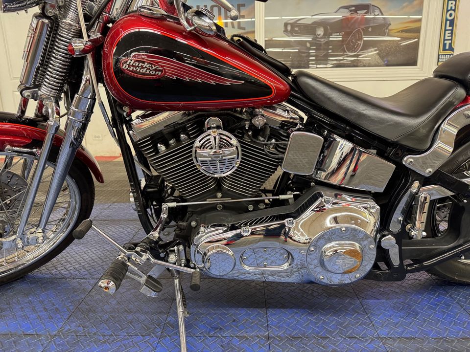 1999 Harley Davidson FXSTS