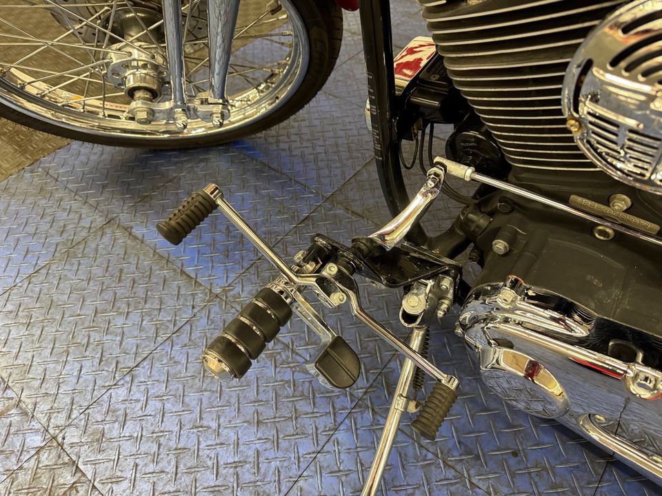 1999 Harley Davidson FXSTS