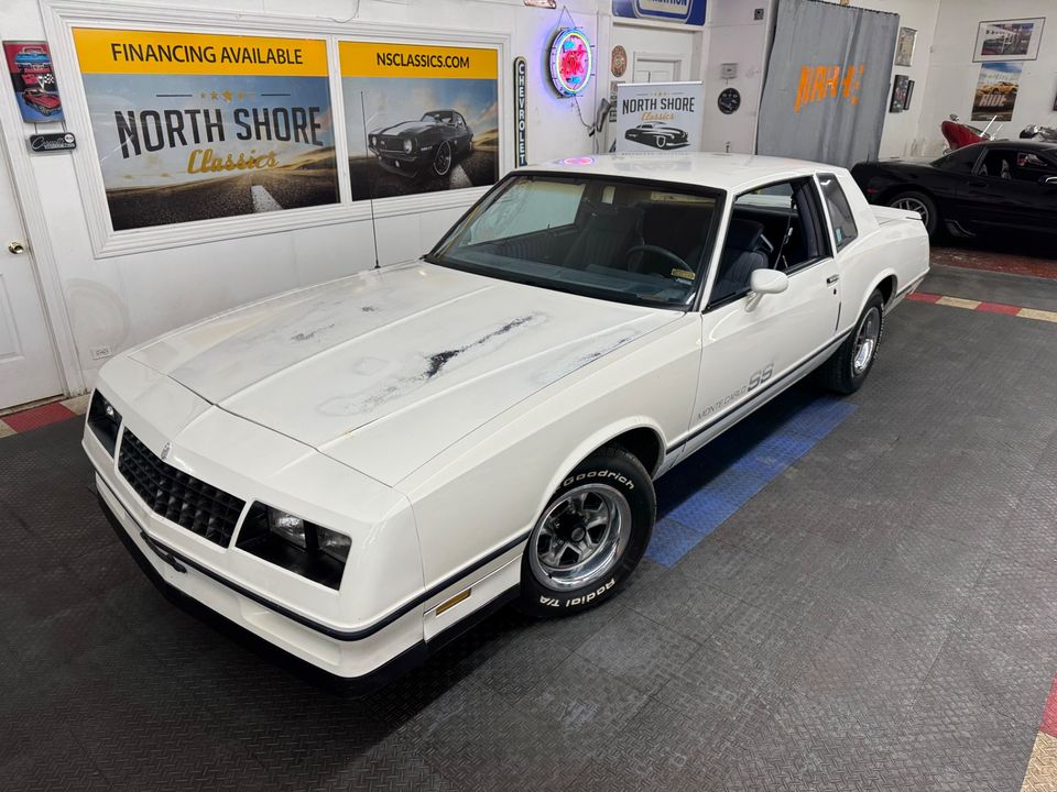 1984 Chevrolet Monte Carlo