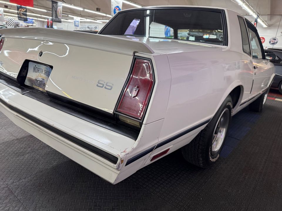 1984 Chevrolet Monte Carlo