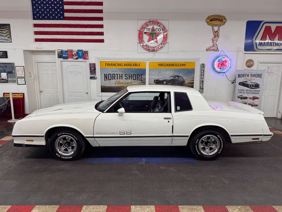 1984 Chevrolet Monte Carlo