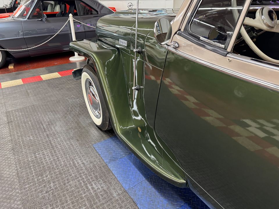 1951 Willys Jeepster