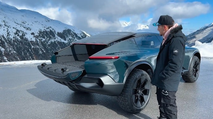 Audi Activesphere transforming into pickup