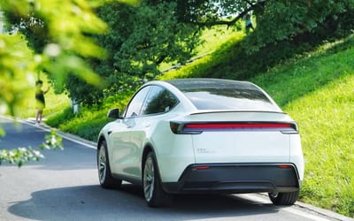 Tesla full self-driving user in China shares what it's been like after months of use