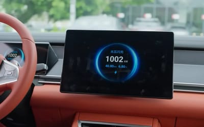 Man tries out BYD five-minute EV charger and is left blown away by it