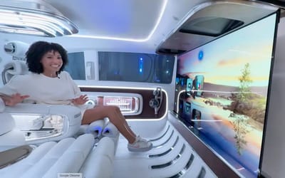 We had a play around in a Mercedes Vision V and honestly this is luxury beyond all else