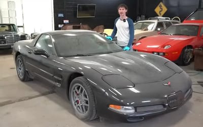 Corvette Z06 found in dusty garage with just 3,500 miles on the odometer… resurrected in stunning way