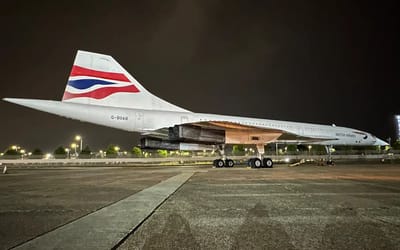 Concorde which had been parked for a decade discreetly takes to the taxiway once more