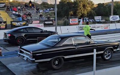 Ford Fairlane drag raced 0-60 in six seconds vs Tesla Model S Plaid, difference in both is something to behold