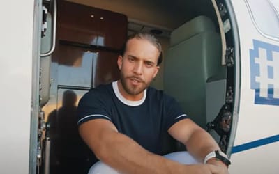 24-year-old American sells pink Bugatti to take delivery of $3.2 million private jet