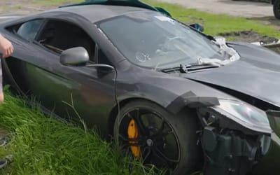YouTuber uncovers a McLaren MP4-12C that’s been left to rot in the Florida elements