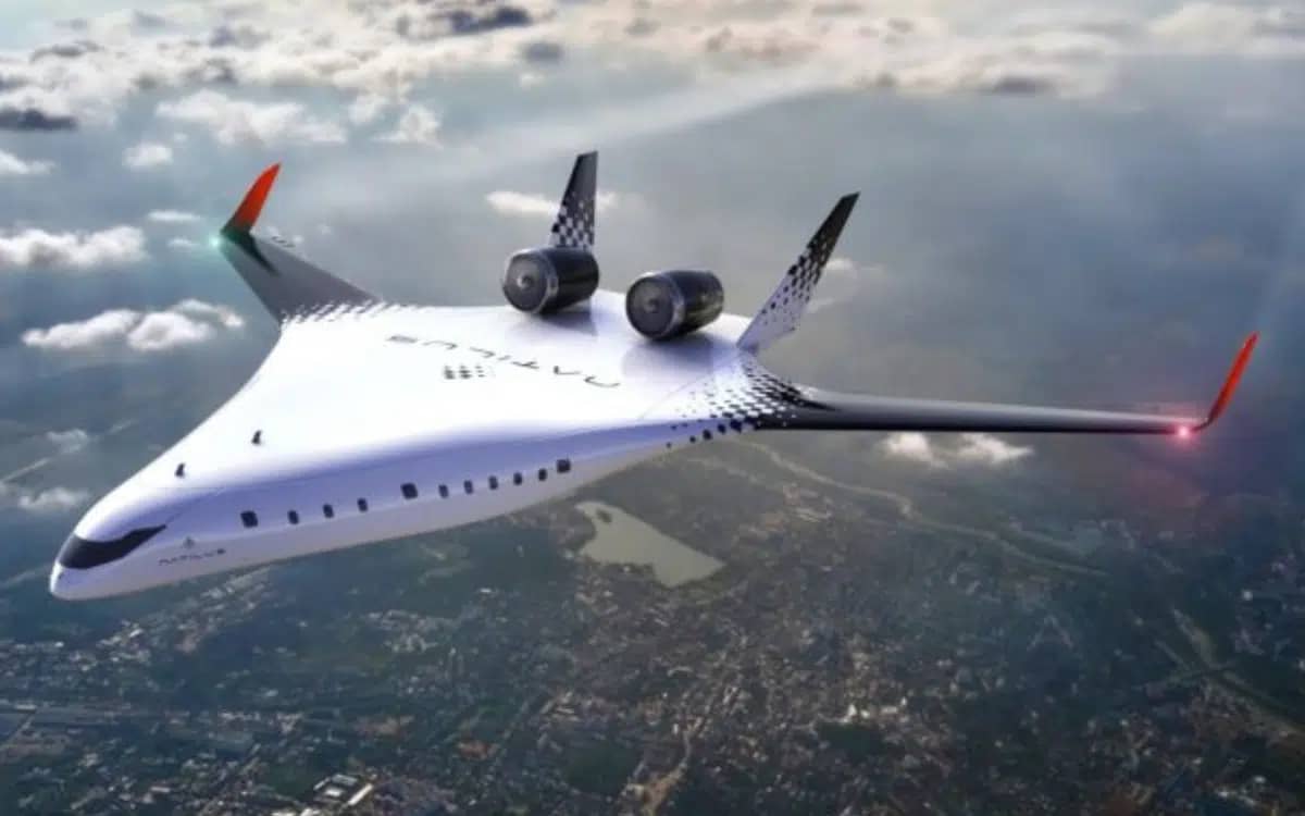 first-ever-look-inside-blended-wing-body-aircraft