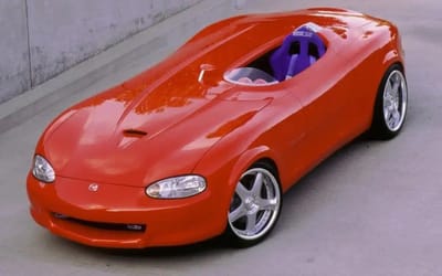 Mazda Mono-Posto from 2000 would have been perfect car for people who hate giving lifts
