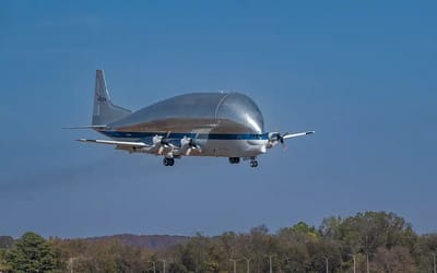 NASA's Super Guppy coming into land is almost beyond comprehension, it doesn't look real