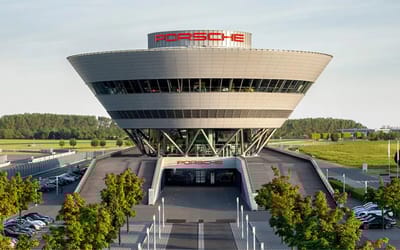 Inside Porsche: a look at the Leipzig supercar factory production in detail