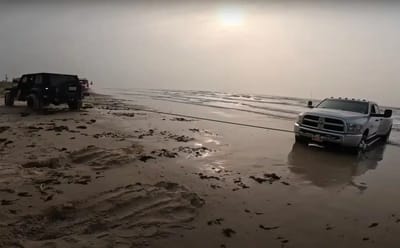 Ram 3500 tried driving on Texas beach before unfortunately becoming a submarine
