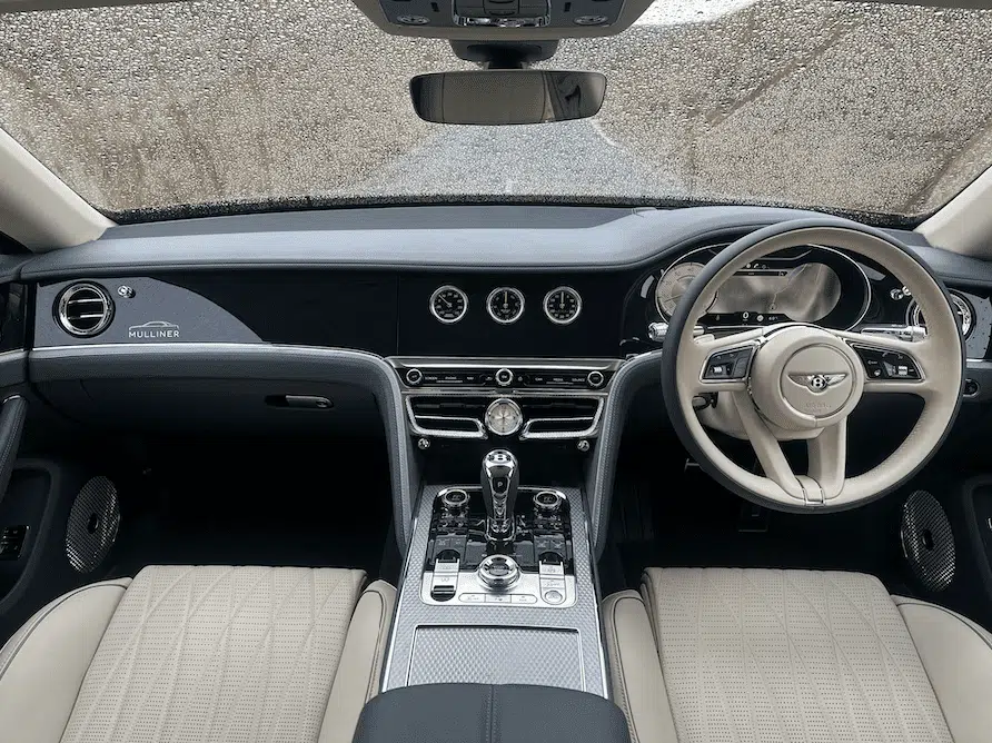 Bentley Flying Spur Mulliner W12
