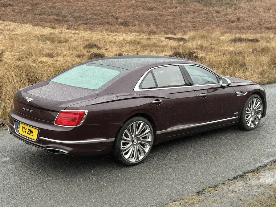 Bentley Flying Spur Mulliner W12