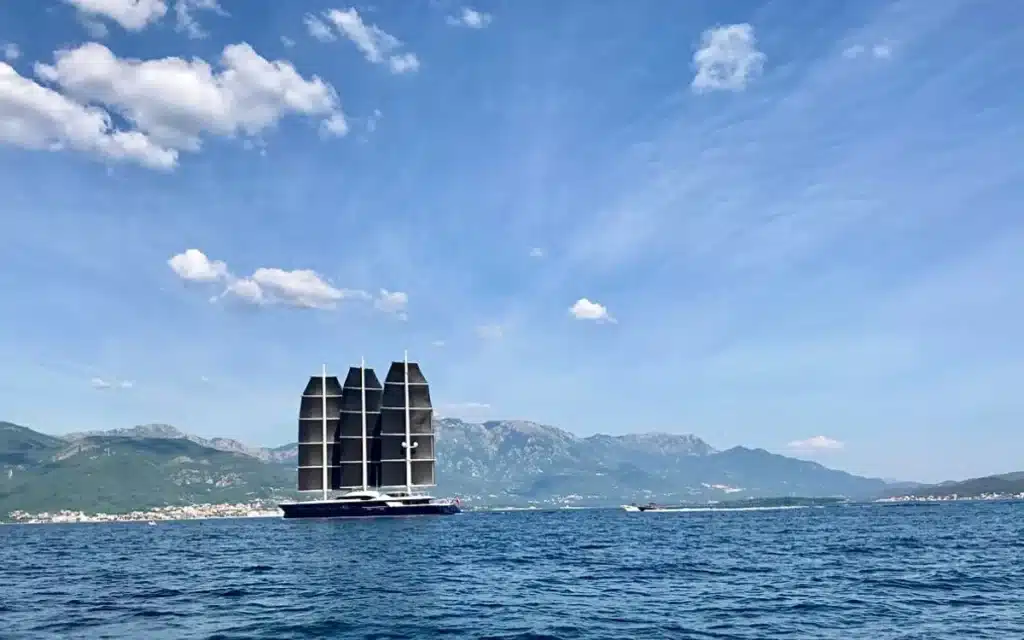 Black Pearl is a 350-foot sailing yacht that's nearly as large as Jeff Bezos' Koru
