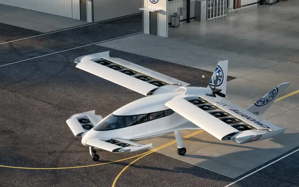 The world's first heli-plane, the Cavorite X7 created by a Canadian company, can take off vertically and jet off to reach speeds of up to 280mph