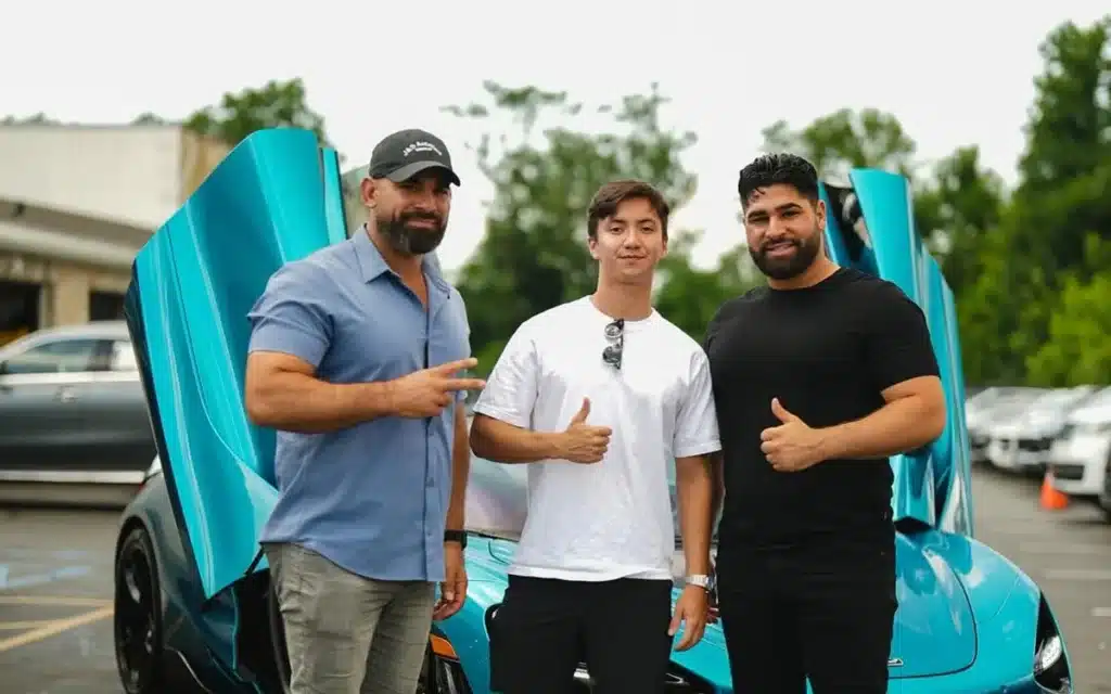 This 20-year-old perfume salesman traveled from Miami to New Jersey to buy himself a rare McLaren 720S, but he'd never driven a supercar before