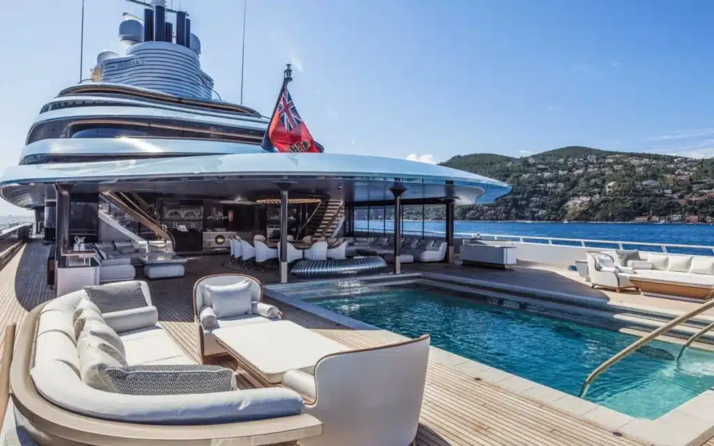 Walmart Billionairess heir, Nancy Walton Laurie, has leveled up her yacht game by landing a 361-foot $300M Qatari yacht from Oceanco