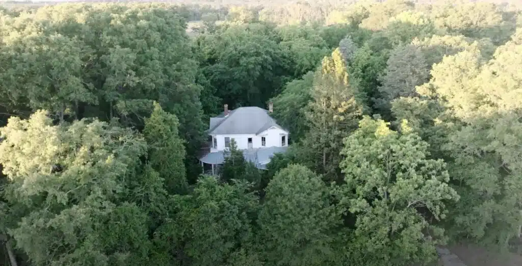 Oklahoma man explores pilot's abandoned mansion in the Carolinas with two airplanes and 11 cars left behind