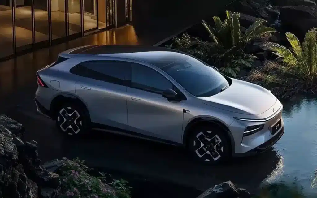 The Xpeng G7 has just been unveiled, and it's the latest Tesla Model Y competitor from Asia